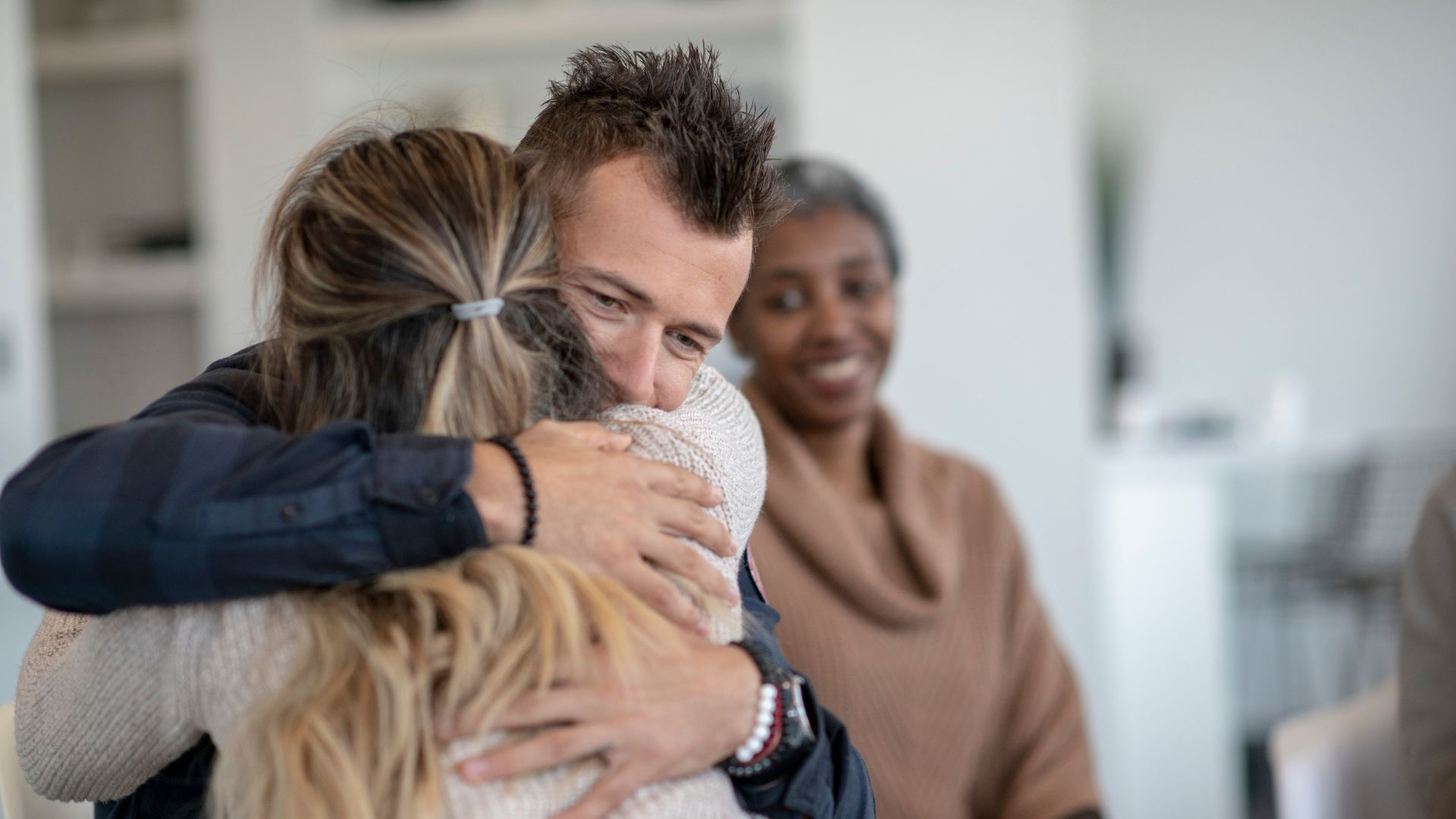 13 Essential Tips for Supporting a Loved One in Substance Use Recovery 13 Essential Tips for Supporting a Loved One in Substance Use Recovery